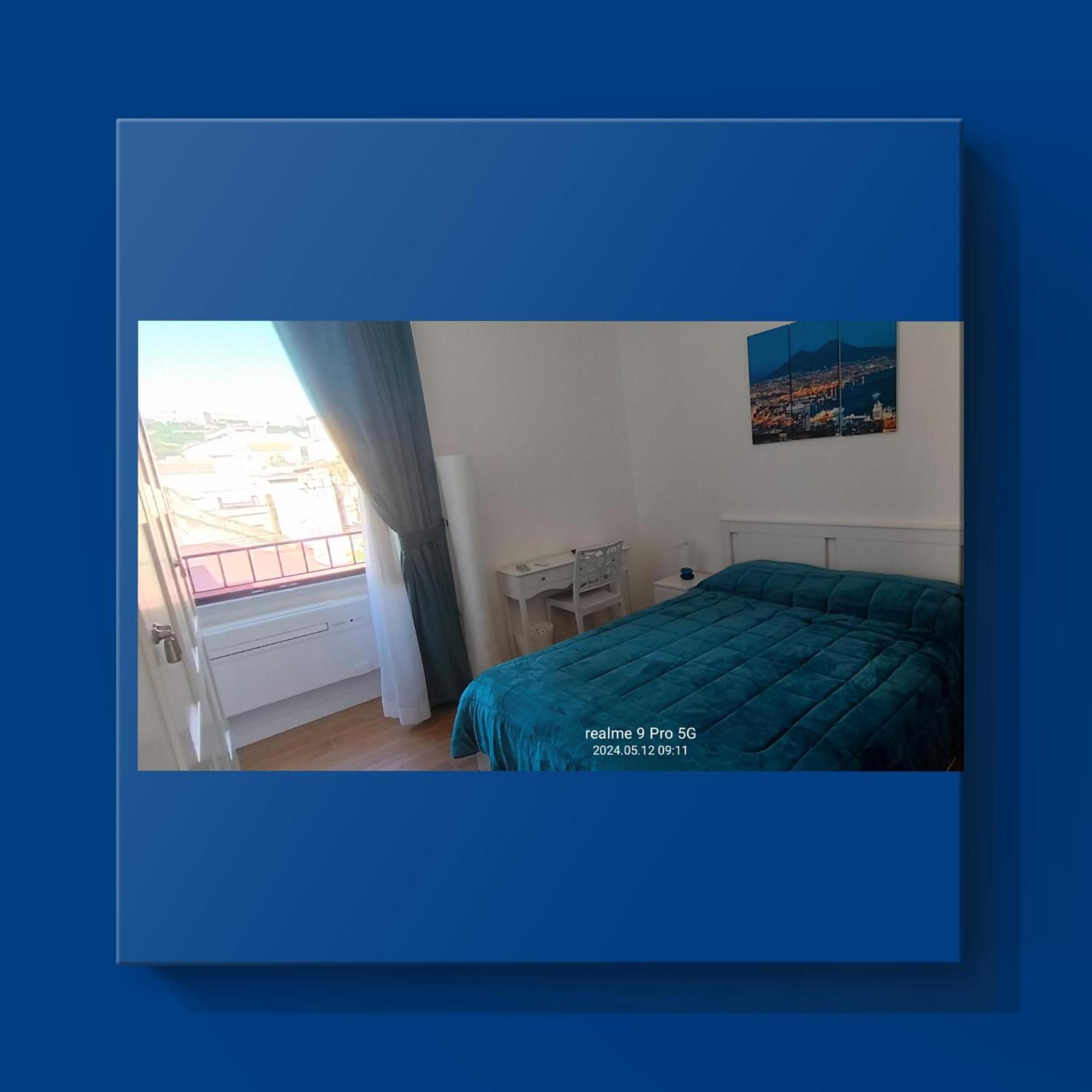 Le Follie Parthenopee Bed & Breakfast Napoli Bagian luar foto