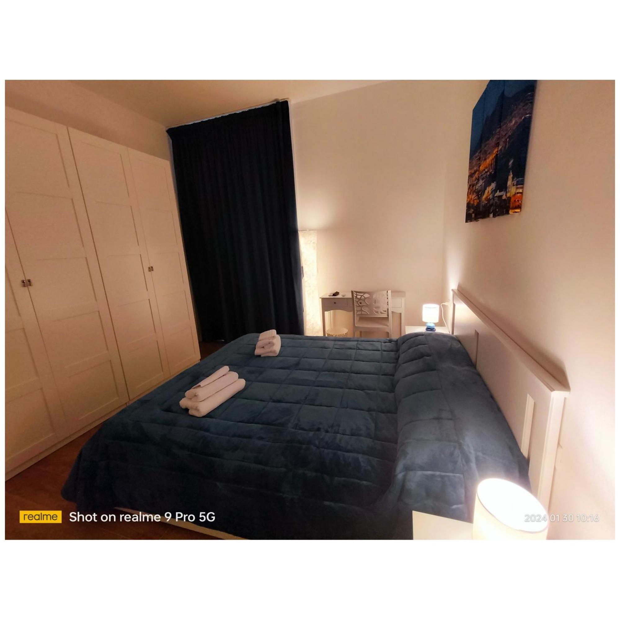 Le Follie Parthenopee Bed & Breakfast Napoli Bagian luar foto
